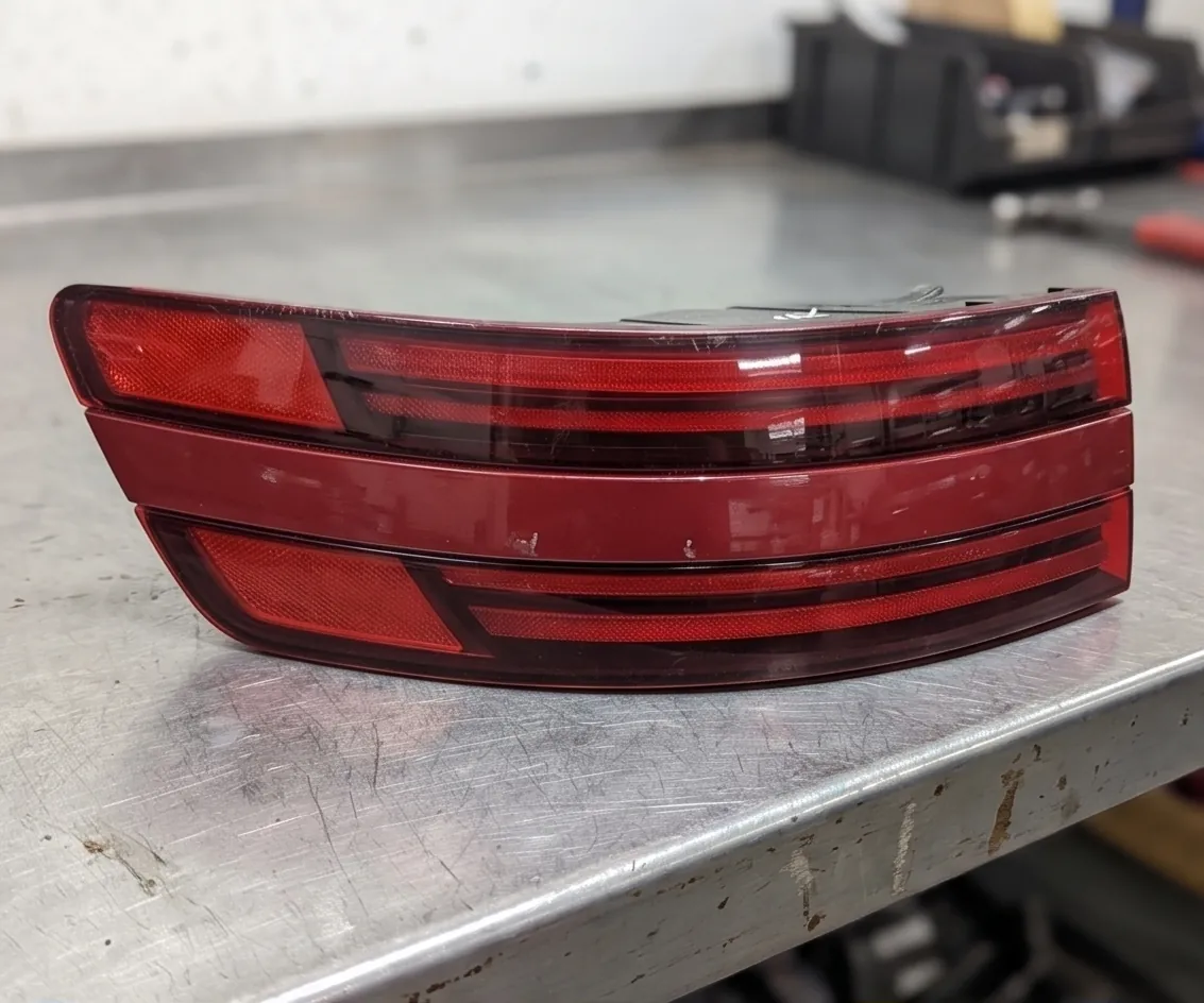 Genesis GV70 Third Brake Light for Sale | OEM Used Center High-Mounted Stop