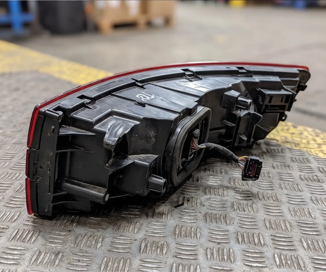 Genesis GV70 Third Brake Light for Sale | OEM Used Center High-Mounted Stop - Image 3